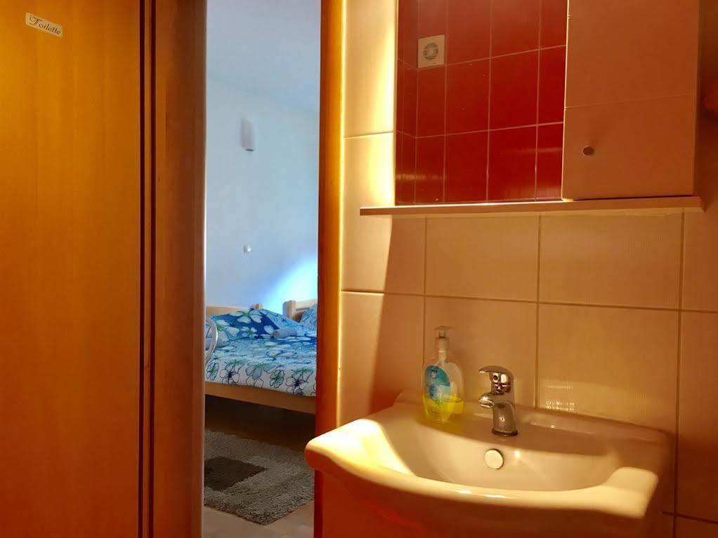 Villa Anja Apartments Μόσταρ Εξωτερικό φωτογραφία