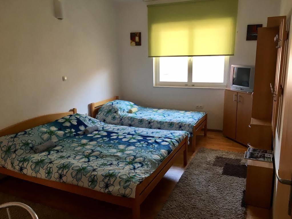Villa Anja Apartments Μόσταρ Εξωτερικό φωτογραφία